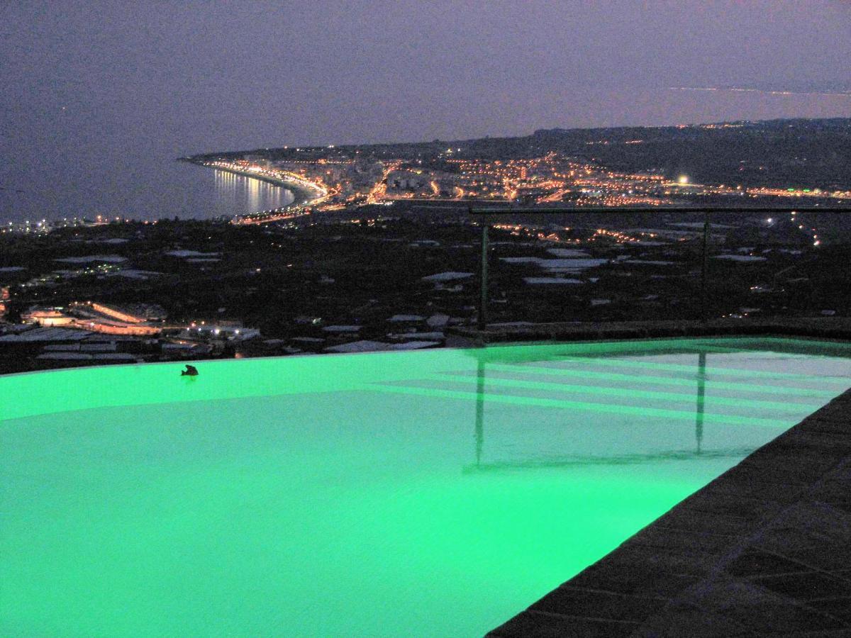 Sayalonga Villa Perla Blanca מראה חיצוני תמונה